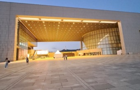 오피라이브 핫플레이스 서울국립중앙박물관